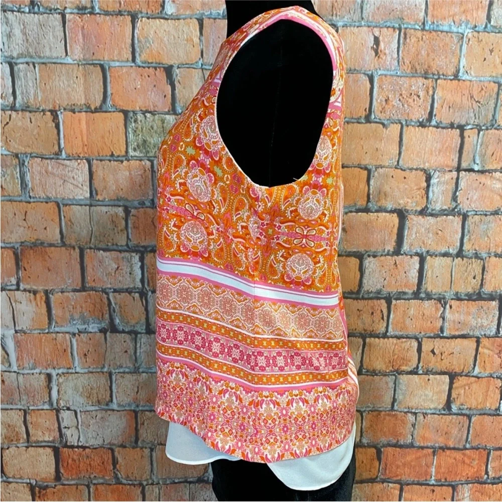 Rose &‎ Olive Vibrant Paisley Sleeveless Top